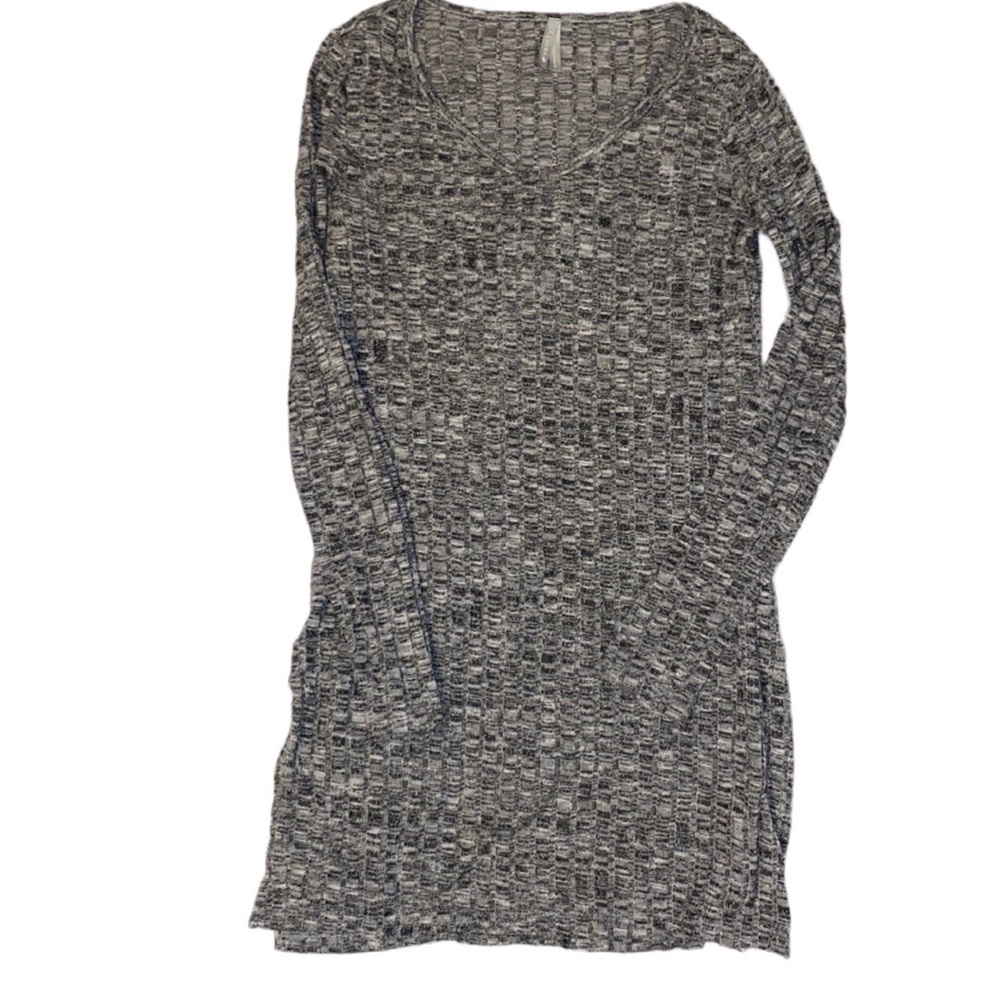 3/10 Long sleeve dress